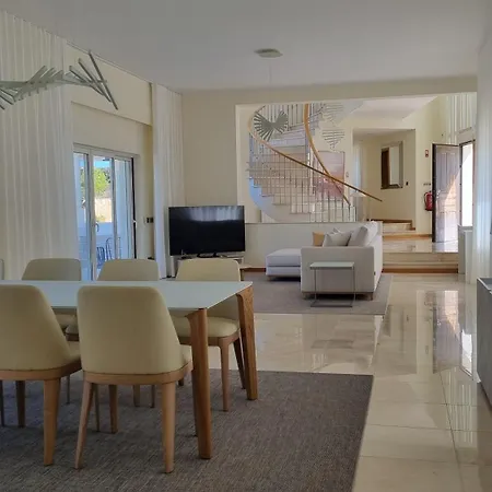 Pestana Collection * Estômbar