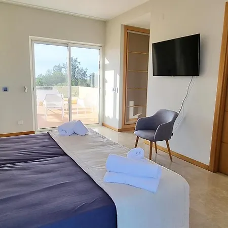 Villa Pestana Collection