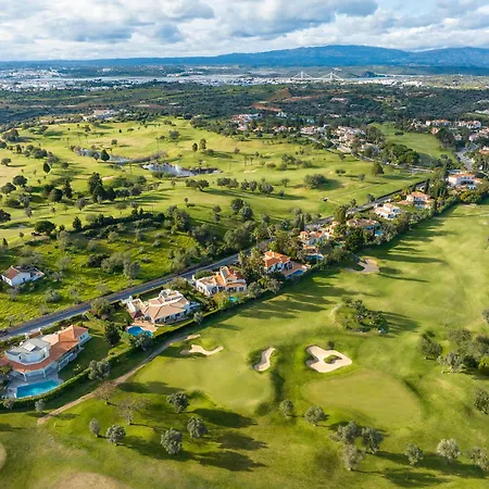 Villa Pestana Collection *